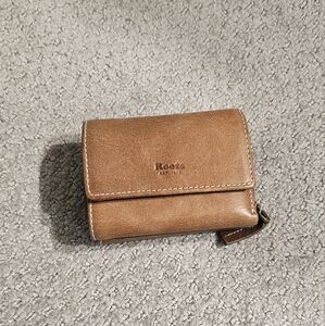 Roots Wallet Small Trifold Clutch Tribe